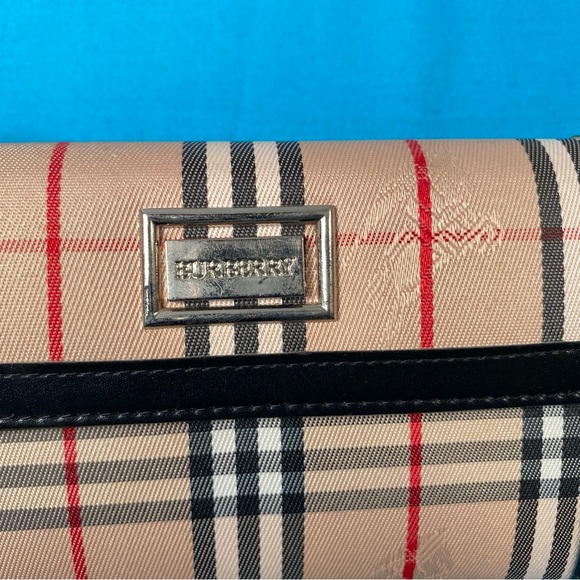 Burberry Beige and Black Plaid Wallet - Picture 2 of 8